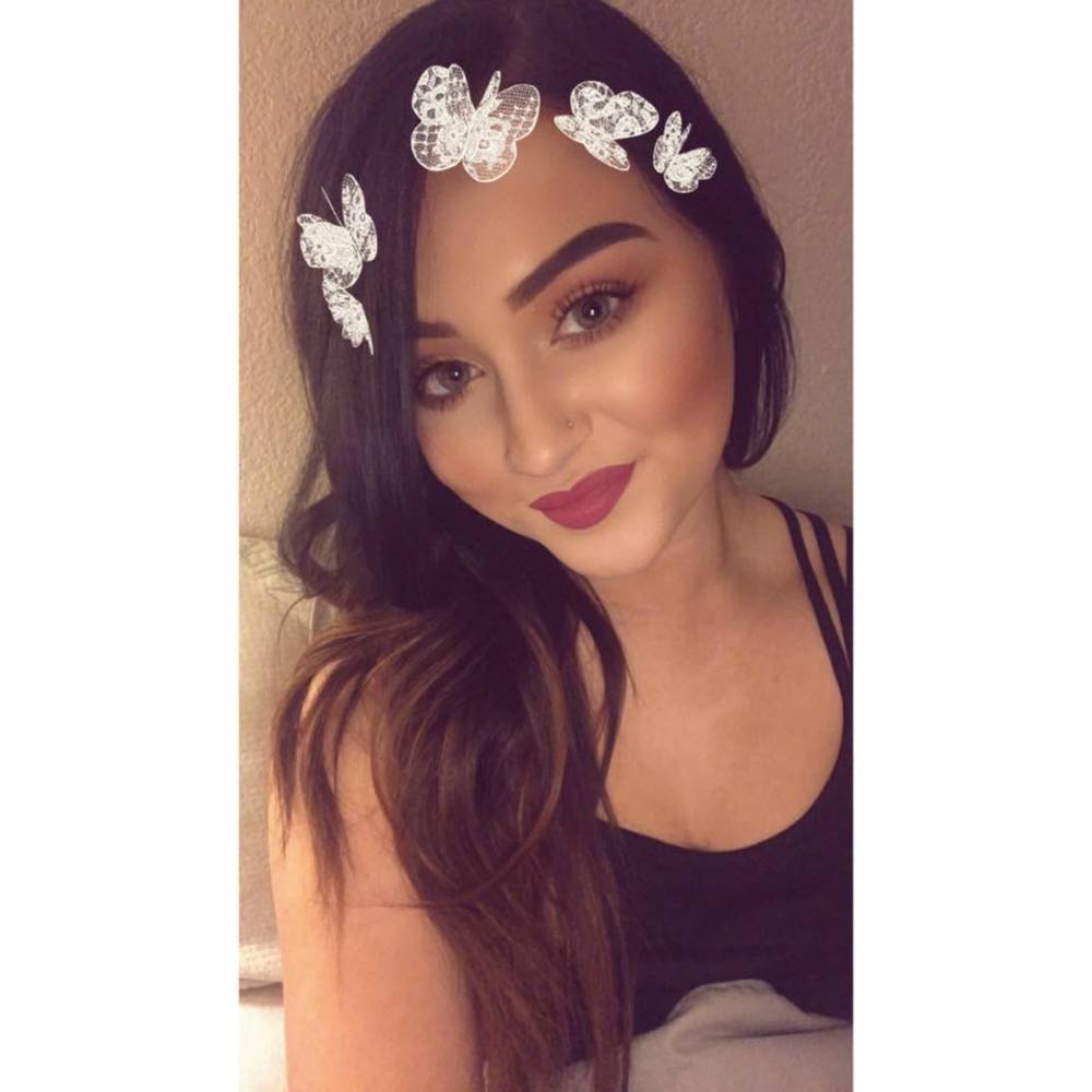 Meet your Posher, Kylee